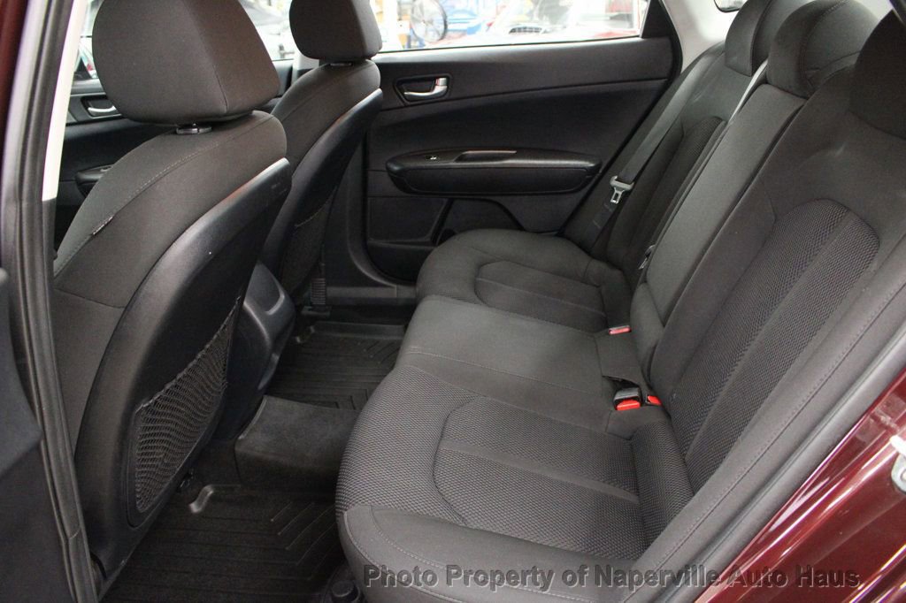 Used 2020 Kia Optima LX FWD image 25