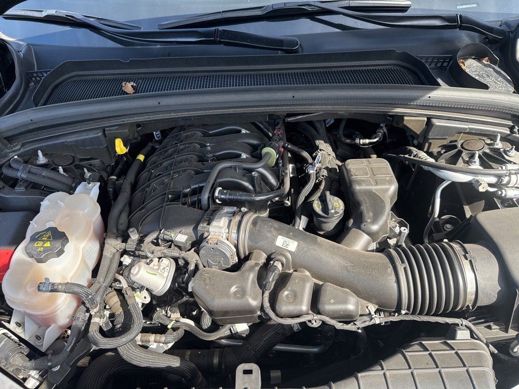 Used 2023 Jeep Grand Cherokee L Limited w/ Black Appearance Package image 58