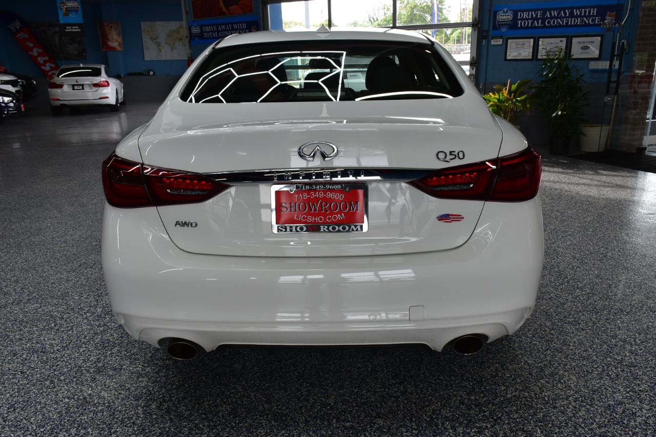 Used 2019 INFINITI Q50 Luxe w/ Essential Package (3.0T Luxe) AWD/4WD image 6