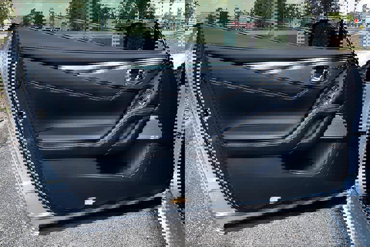 Used 2017 INFINITI Q60 w/ Premium Plus Package 3.0T image 26