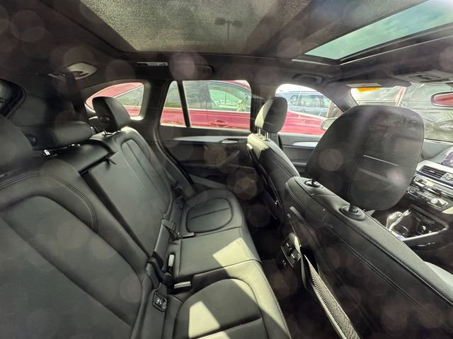 Used 2021 BMW X1 sDrive28i w/ M Sport Package image 4