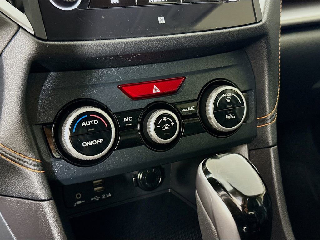 Used 2022 Subaru Crosstrek 2.5i Limited w/ Moonroof Package 2 image 18