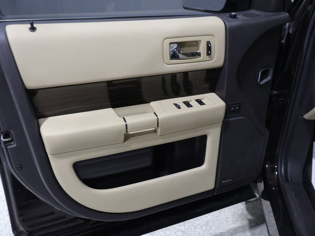 Used 2014 Ford Flex SEL w/ Equipment Group 202A image 14