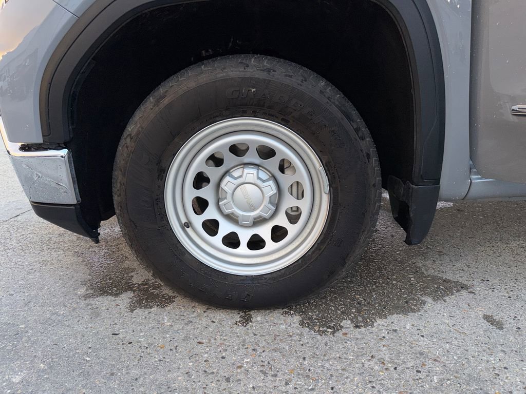 Used 2024 GMC Sierra 1500 Pro w/ Pro Value Package image 27