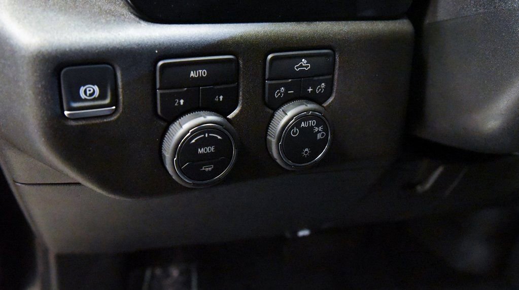 Used 2025 Chevrolet Silverado 1500 LT w/ Work Truck Package image 16