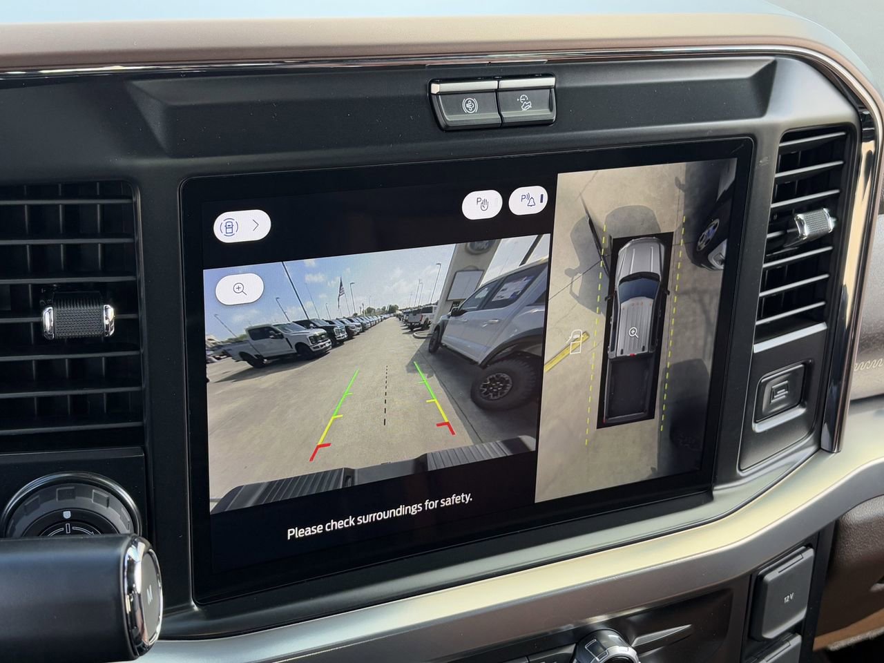 New 2026 Ford F350 King Ranch w/ Chrome Package image 58