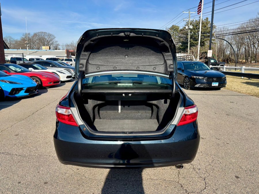 Used 2015 Toyota Camry XLE FWD image 27