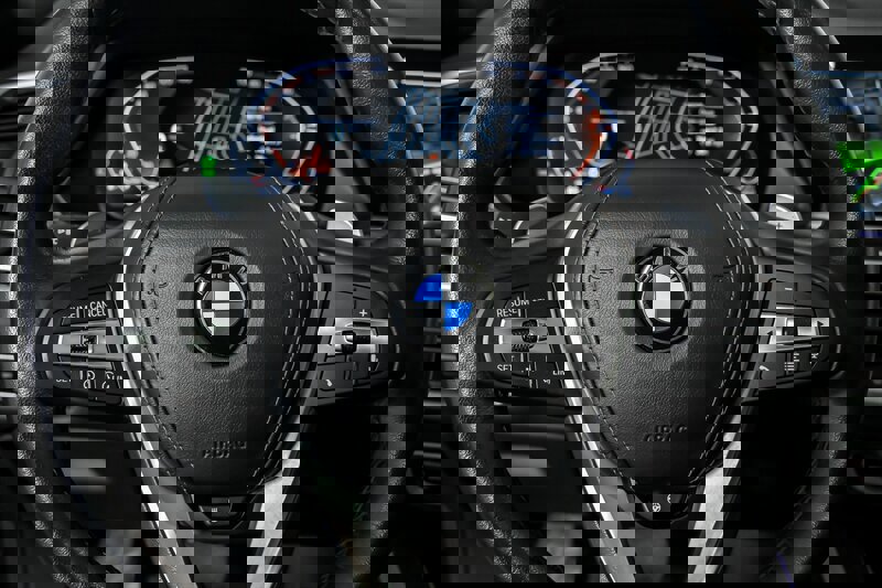 Used 2022 BMW X5 xDrive40i w/ Premium Package image 25