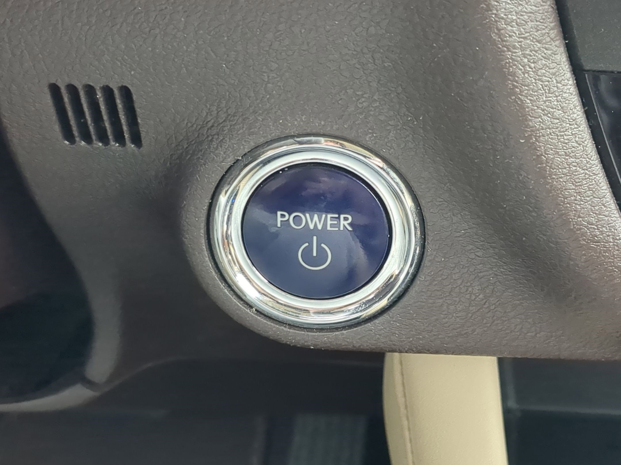 Used 2019 Lexus RX 450h AWD w/ Navigation Package image 21