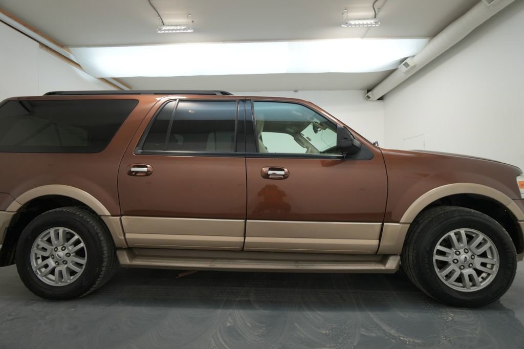 Used 2012 Ford Expedition EL XLT image 16
