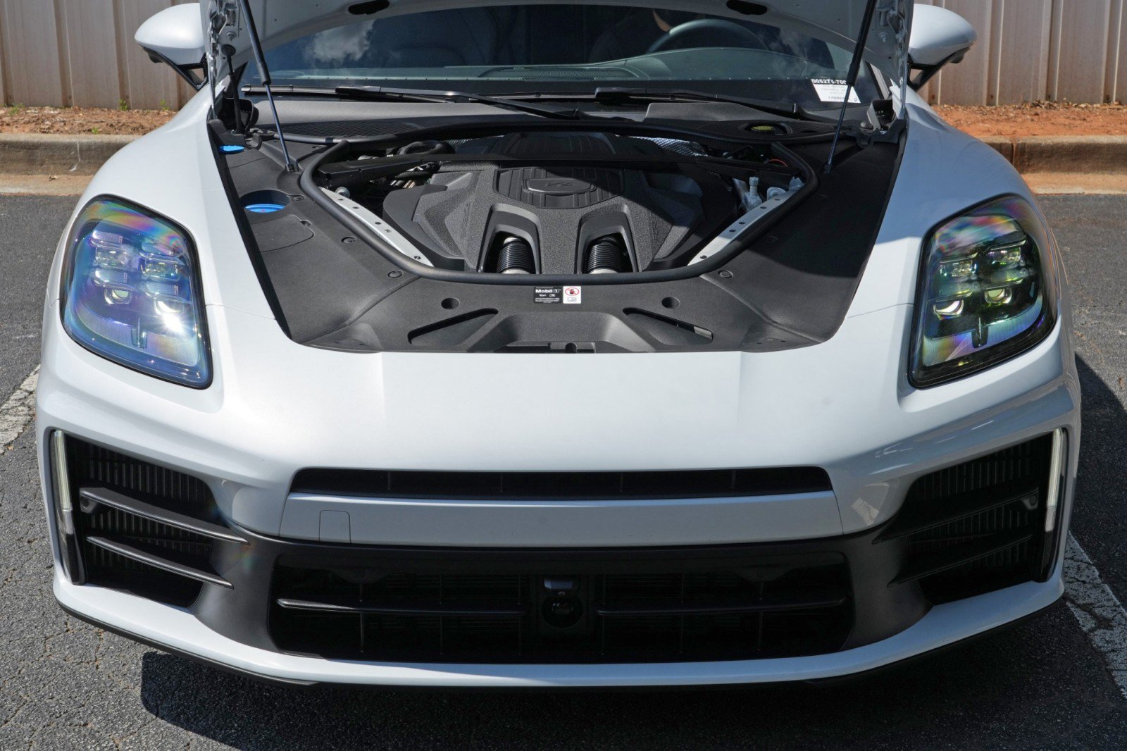 Used 2025 Porsche Panamera w/ Premium Package RWD image 8