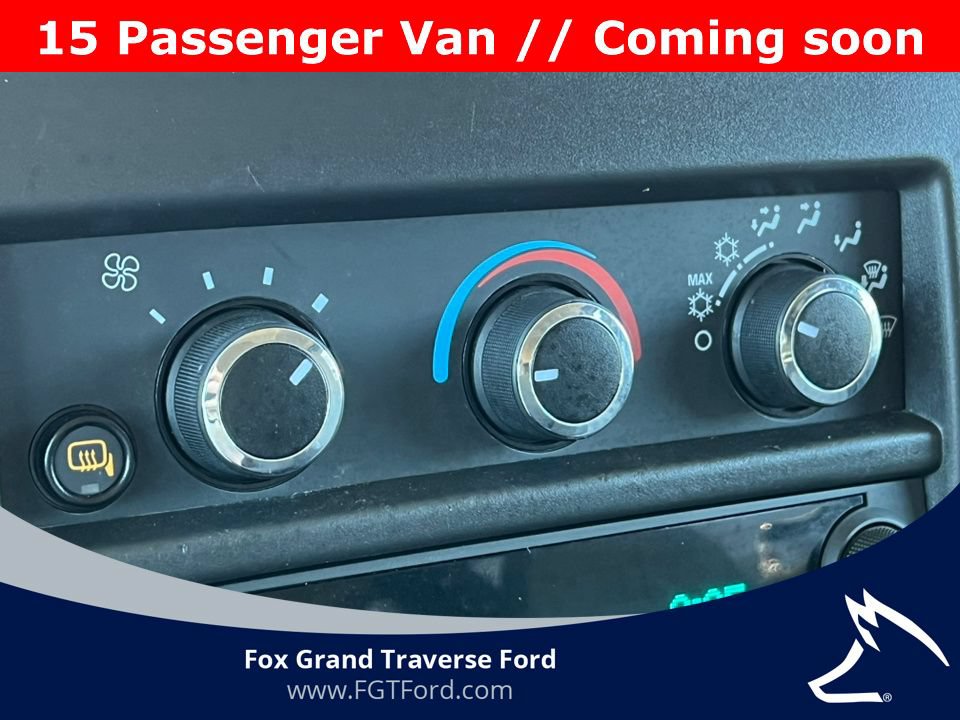 Used 2025 Chevrolet Express 3500 LT w/ LT Preferred Equipment Group RWD image 21