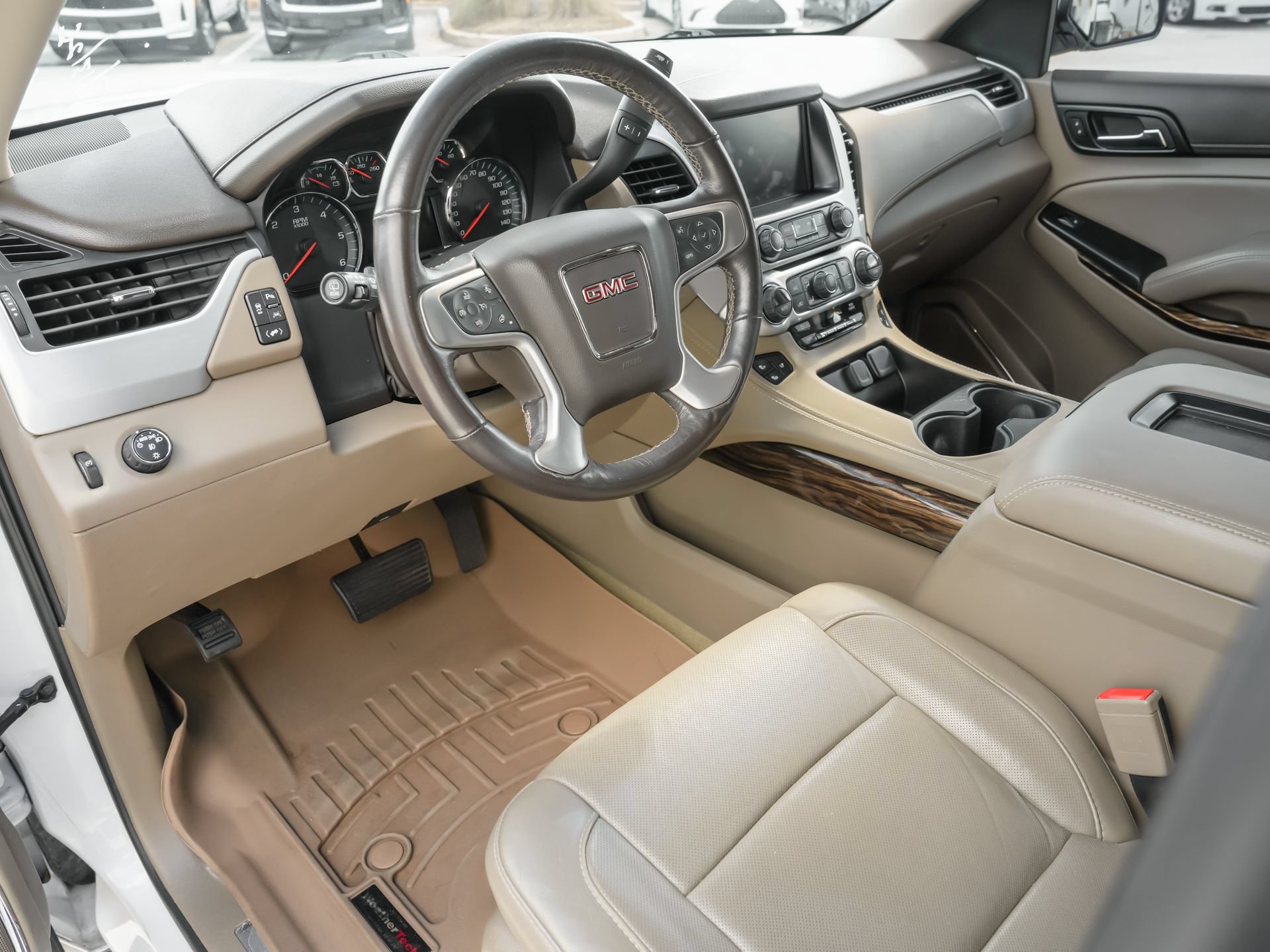 Used 2018 GMC Yukon SLT RWD image 16