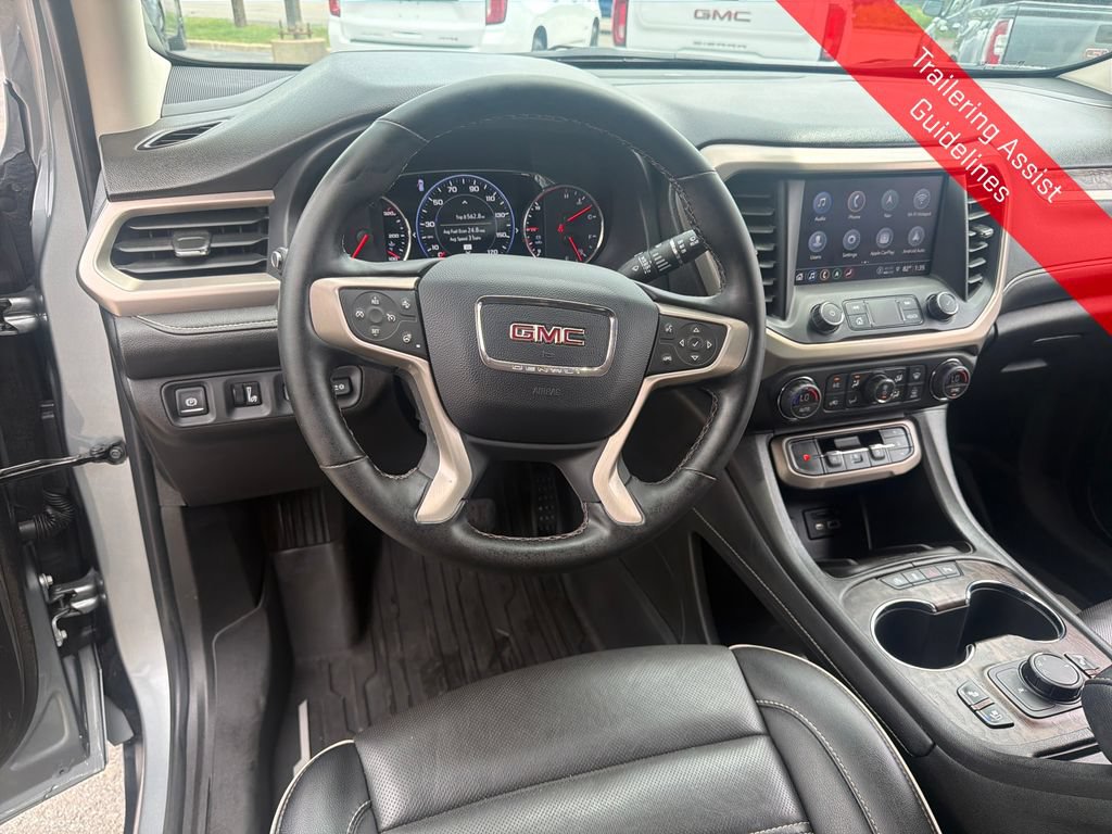 Used 2023 GMC Acadia Denali w/ Denali Ultimate Package FWD image 16