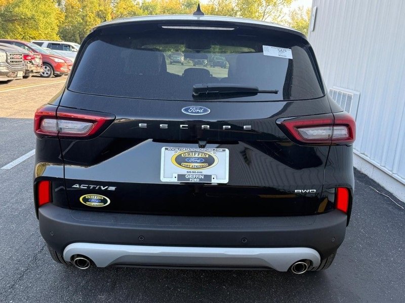 New 2025 Ford Escape Active w/ Active Premium Tech Pack image 5