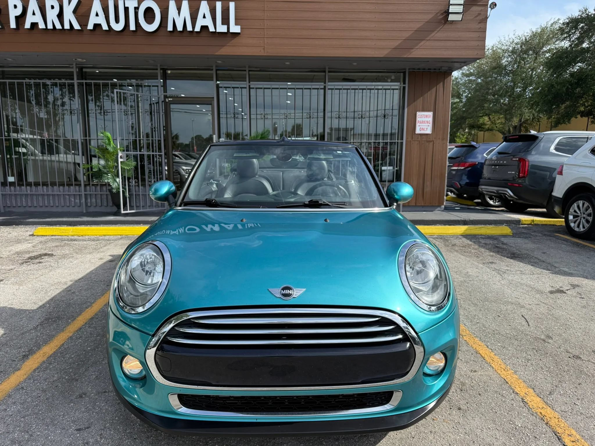 Used 2016 MINI Cooper Convertible FWD image 2