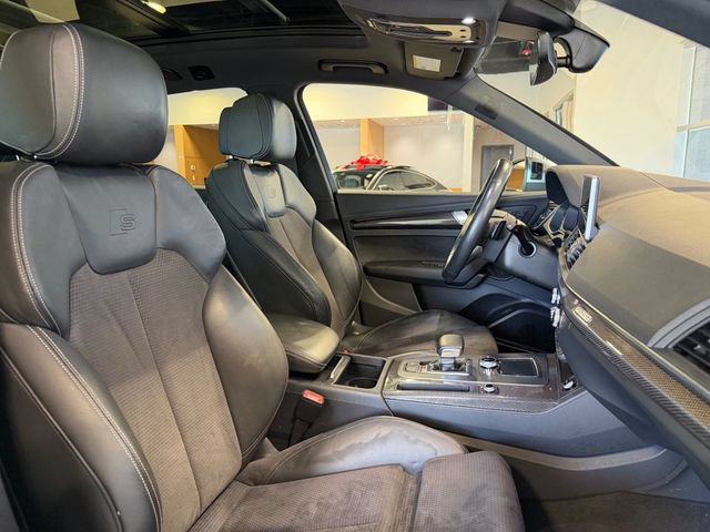 Used 2018 Audi SQ5 Prestige w/ Prestige Package AWD/4WD image 24