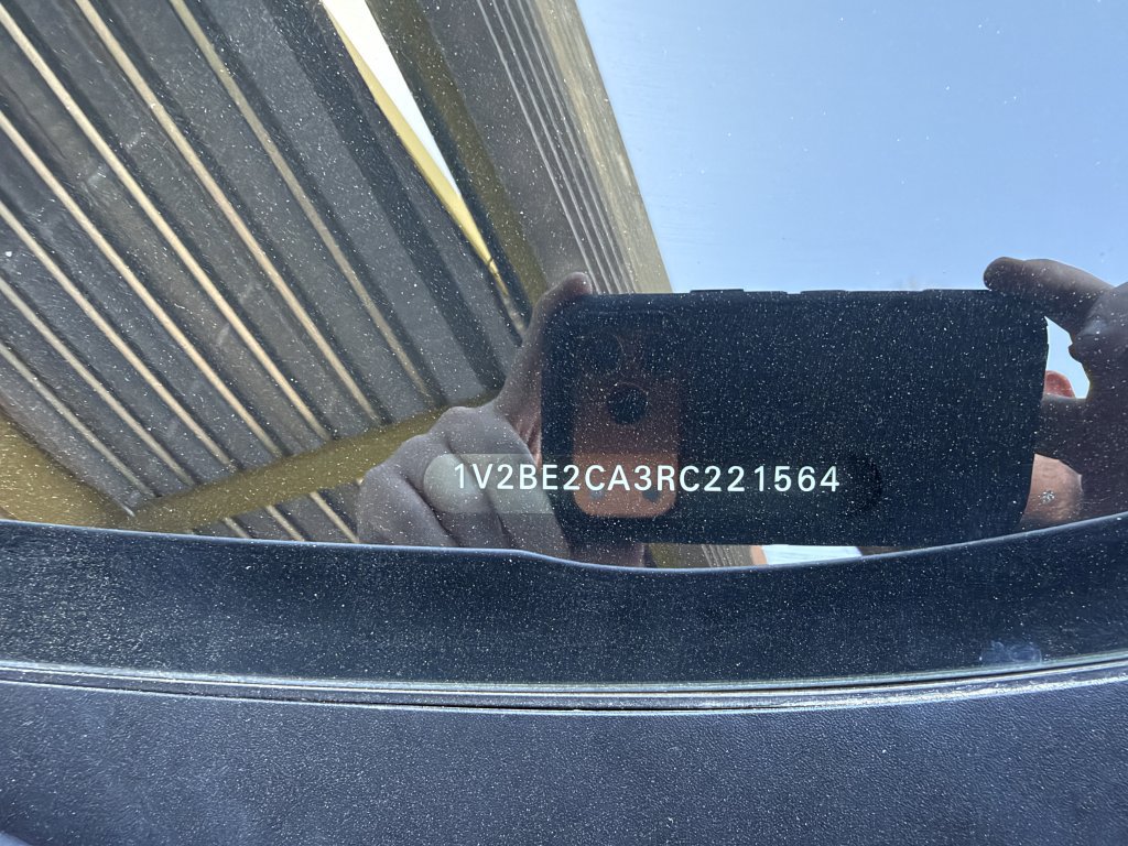 Used 2024 Volkswagen Atlas Cross Sport SEL AWD/4WD image 45