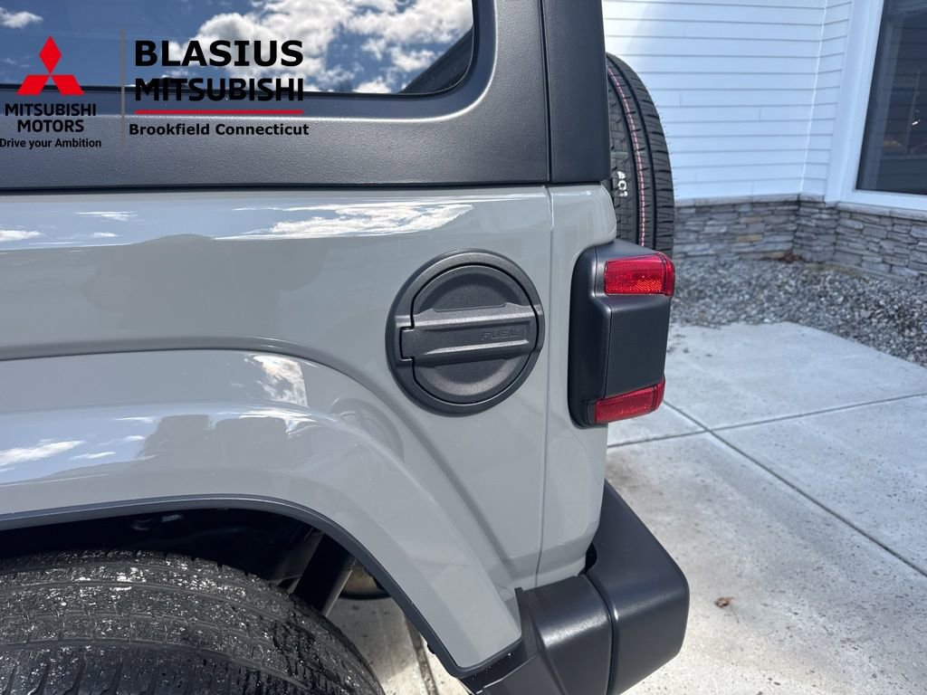 Used 2023 Jeep Wrangler Unlimited Sahara image 21