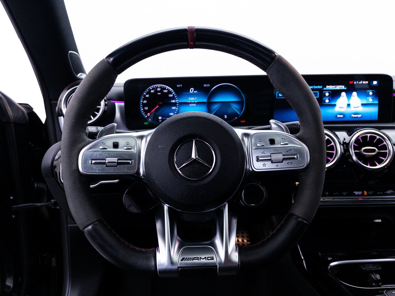 Used 2021 Mercedes-Benz CLA 35 AMG 4MATIC image 37