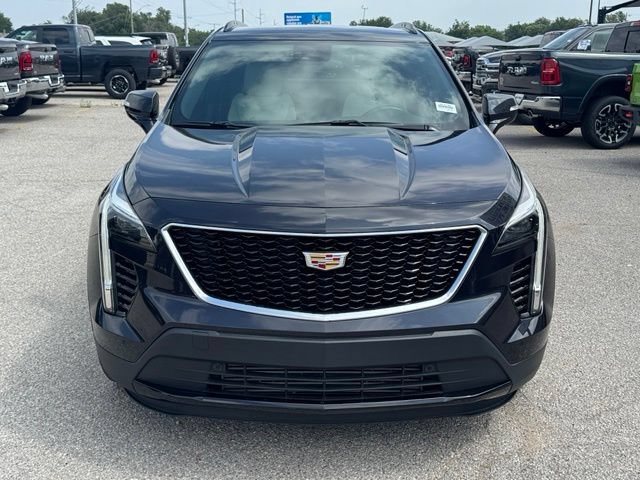 Used 2023 Cadillac XT4 Sport FWD image 2