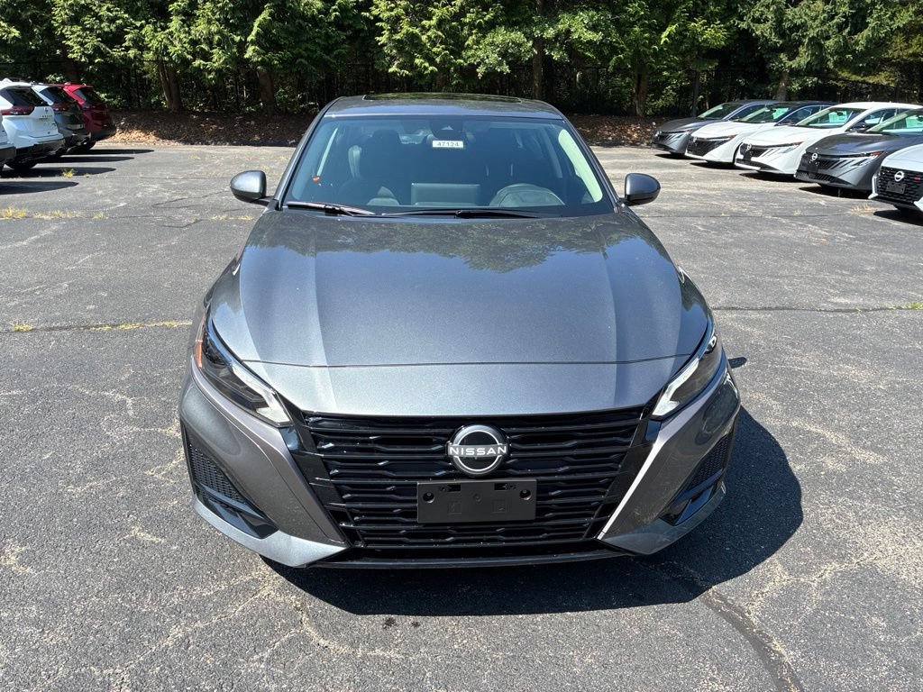New 2026 Nissan Altima 2.5 SV AWD/4WD image 2