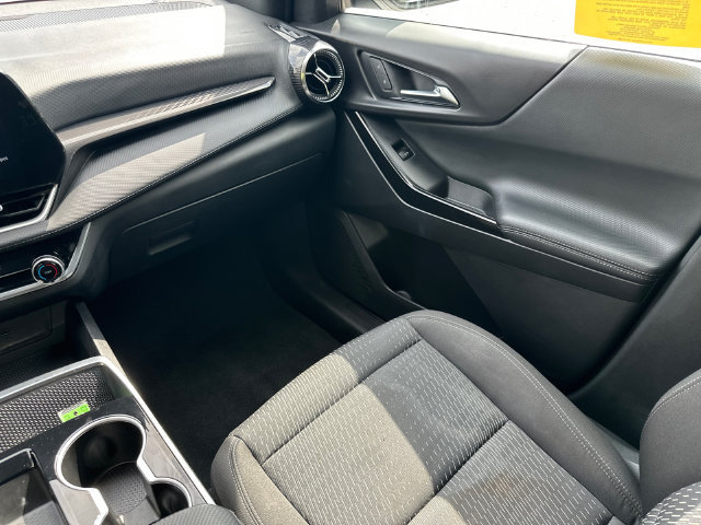 Used 2025 Chevrolet Equinox LT AWD/4WD image 22
