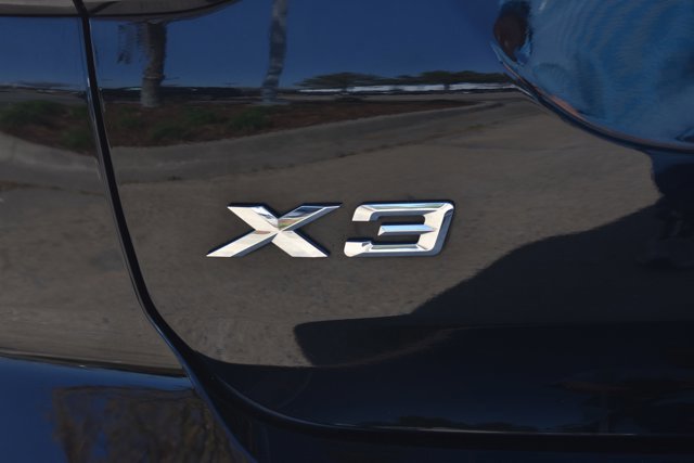 Used 2023 BMW X3 sDrive30i image 7