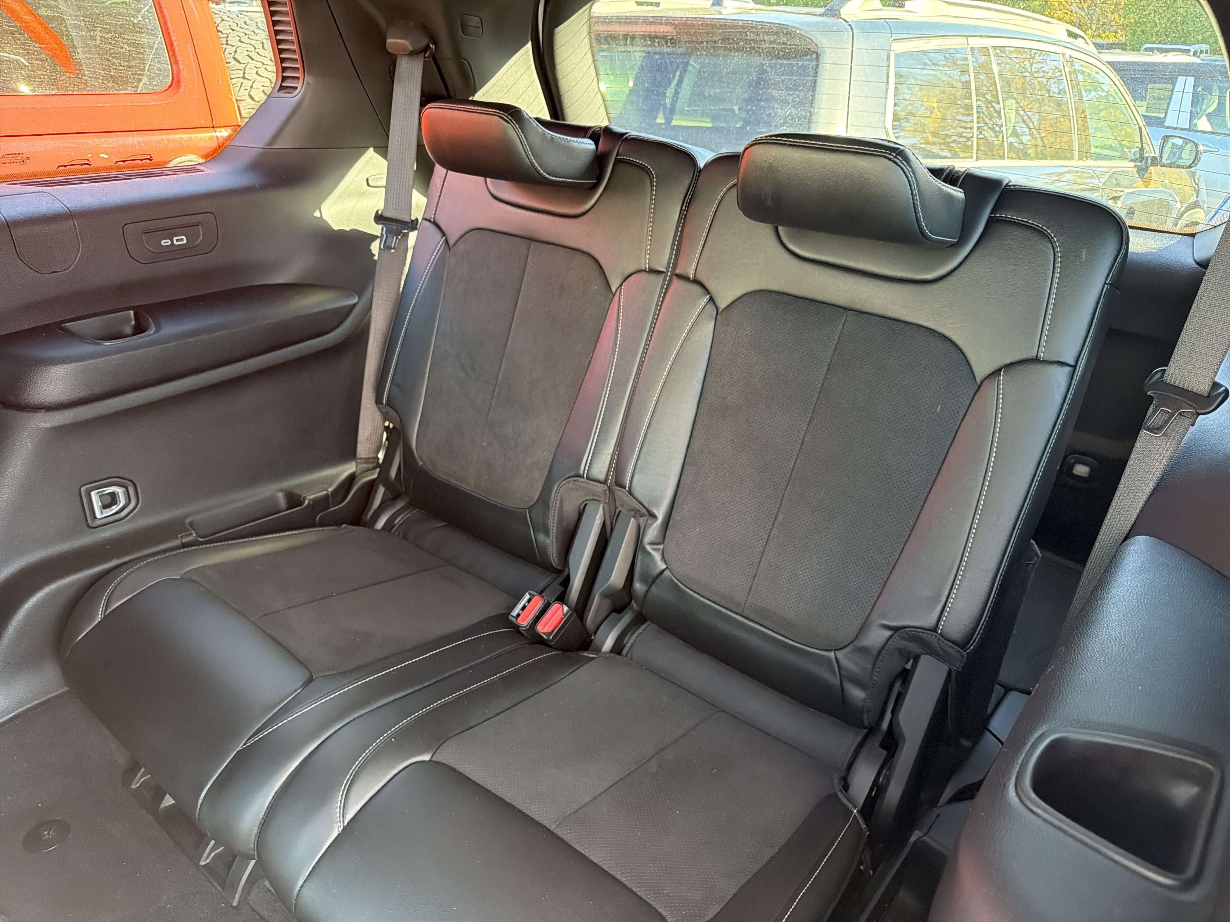 Used 2023 Jeep Grand Cherokee L Laredo AWD/4WD image 24