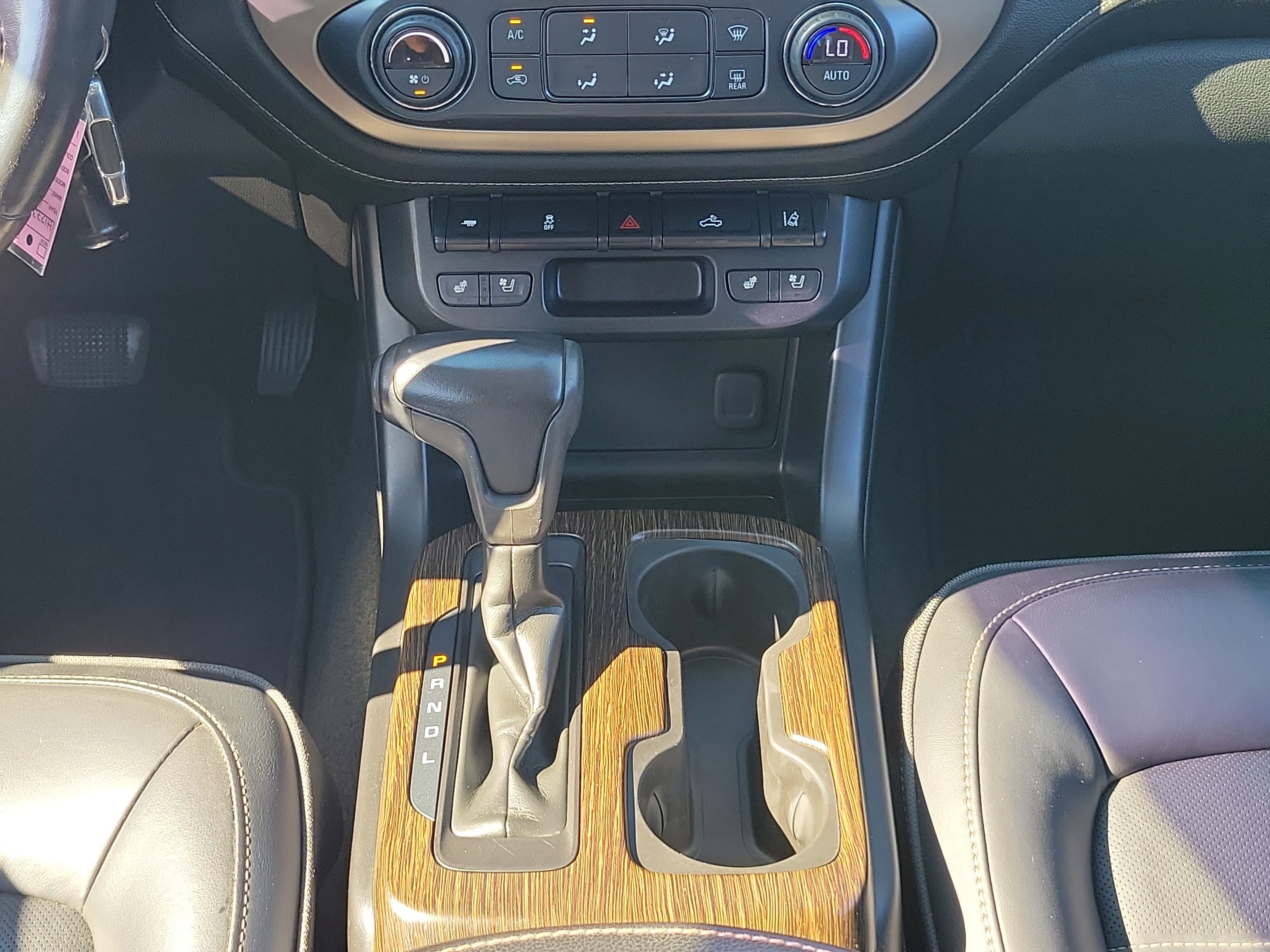 Used 2017 GMC Canyon Denali image 18