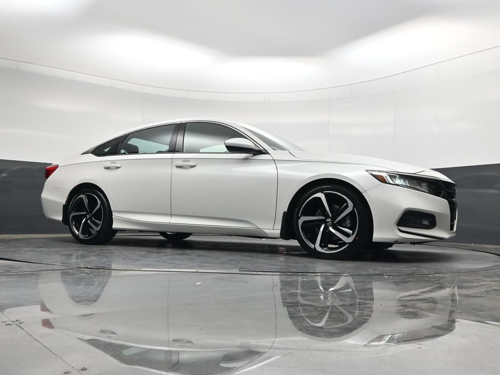 Used 2019 Honda Accord Sport image 25