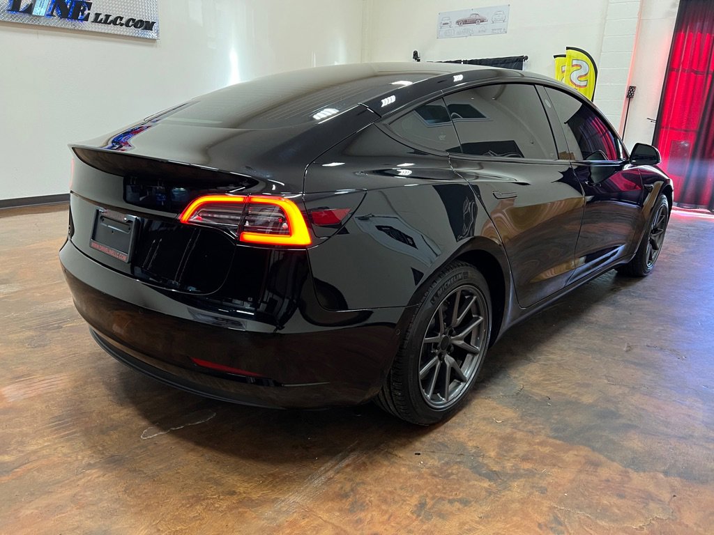 Used 2019 Tesla Model 3 Standard Range RWD image 9