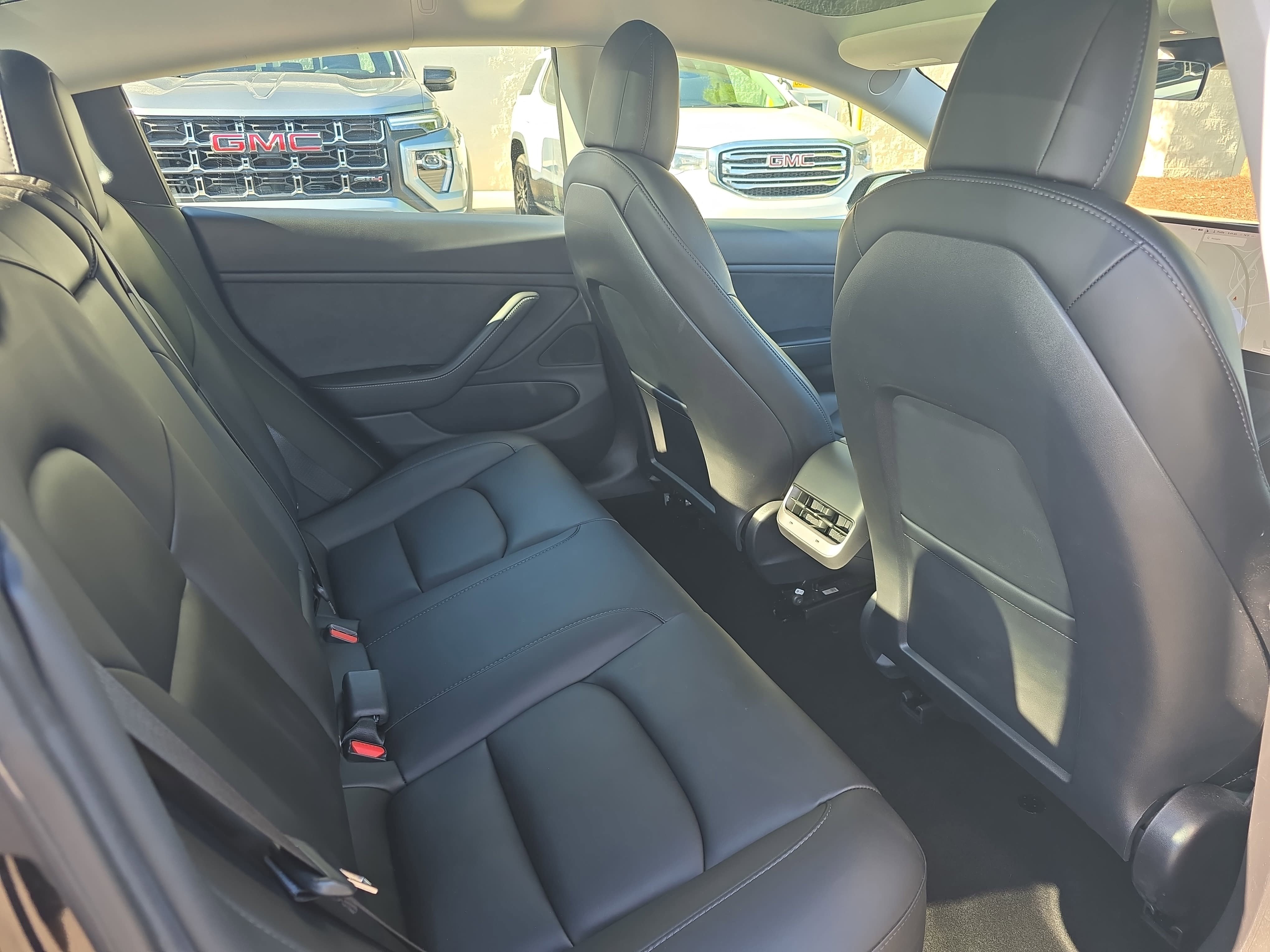 Used 2021 Tesla Model 3 Long Range AWD/4WD image 11