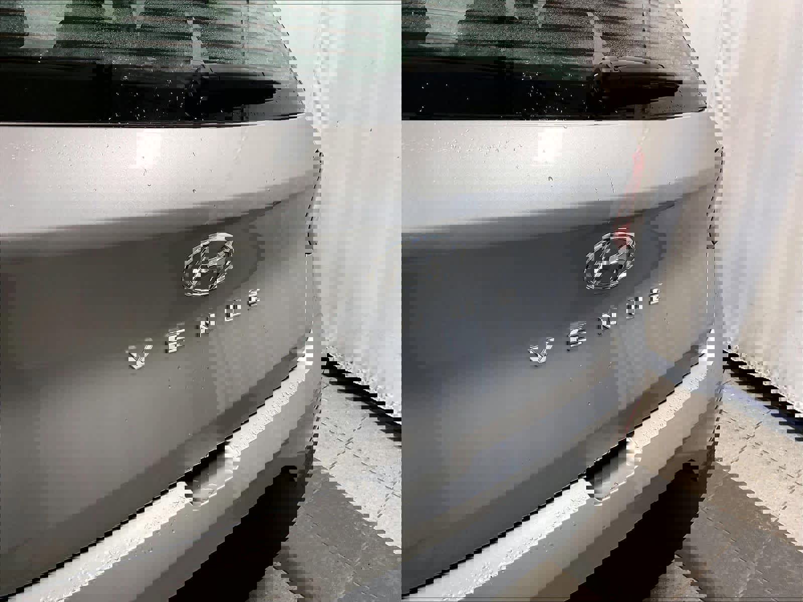 Used 2023 Hyundai Venue SEL image 29