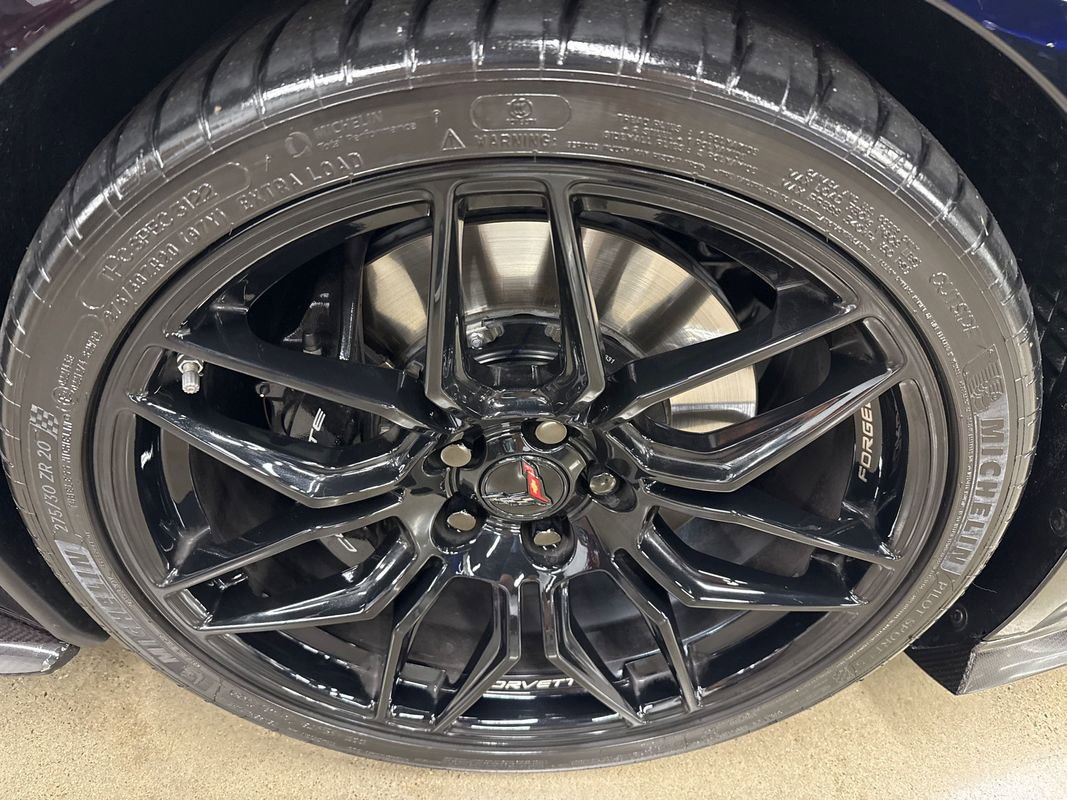 Used 2025 Chevrolet Corvette Z06 image 45