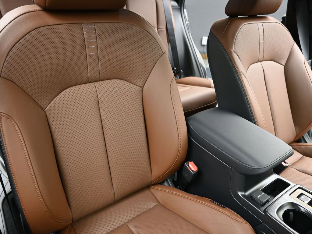 New 2026 Subaru Outback Touring image 14