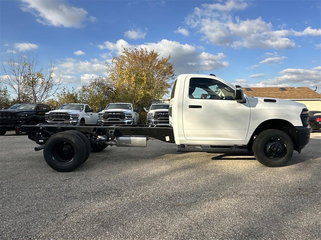 New 2026 RAM 3500 Tradesman image 2