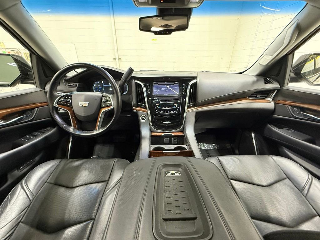 Used 2016 Cadillac Escalade ESV Premium AWD/4WD image 33