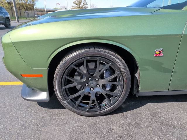 Used 2022 Dodge Challenger R/T Scat Pack w/ Plus Package RWD image 12