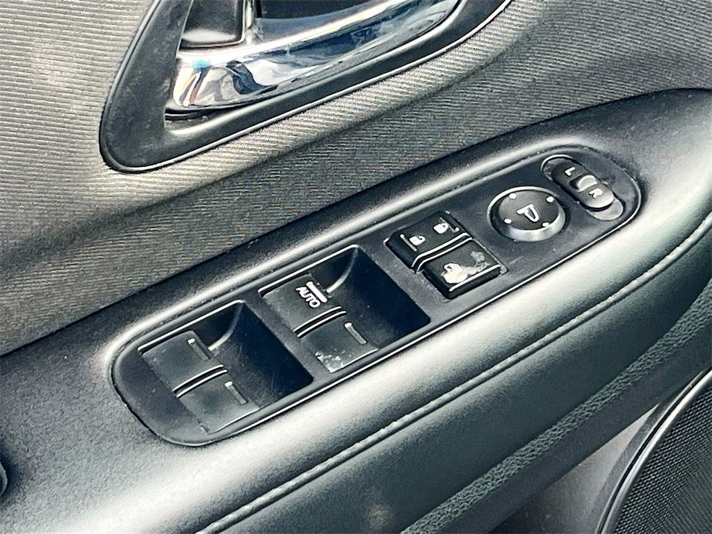 Used 2021 Honda HR-V Sport image 17