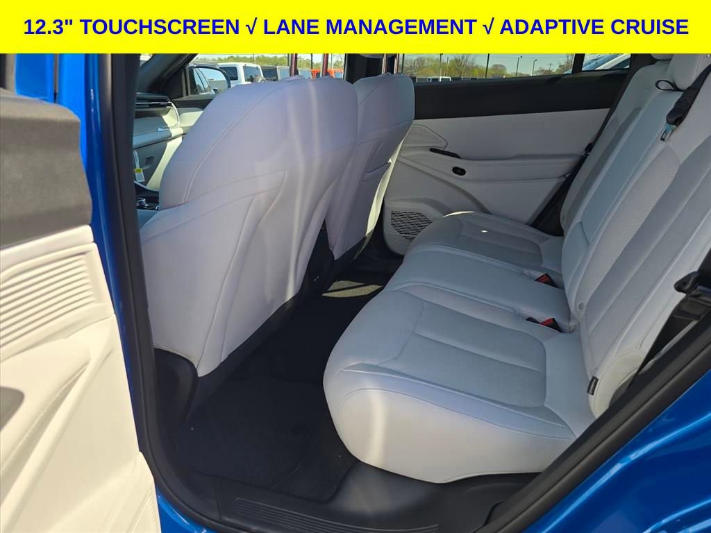 New 2026 Jeep Cherokee Laredo image 5