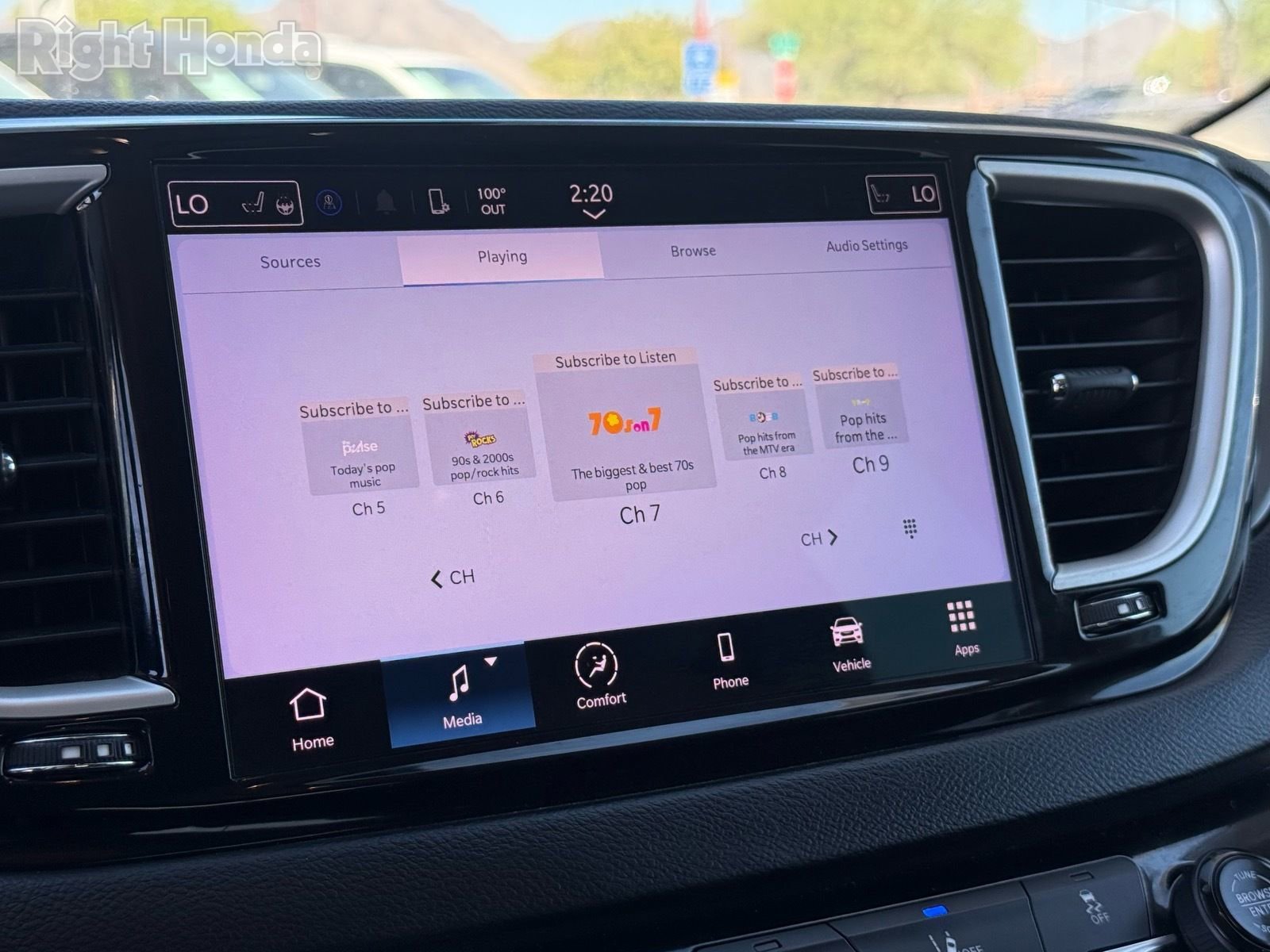 Used 2022 Chrysler Pacifica Touring-L image 21