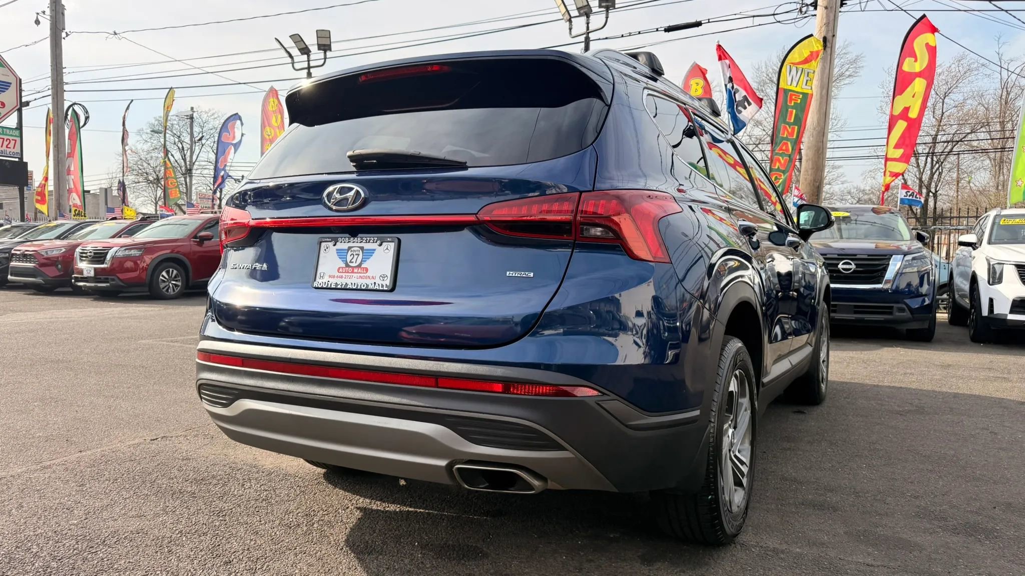 Used 2023 Hyundai Santa Fe SEL AWD/4WD image 11