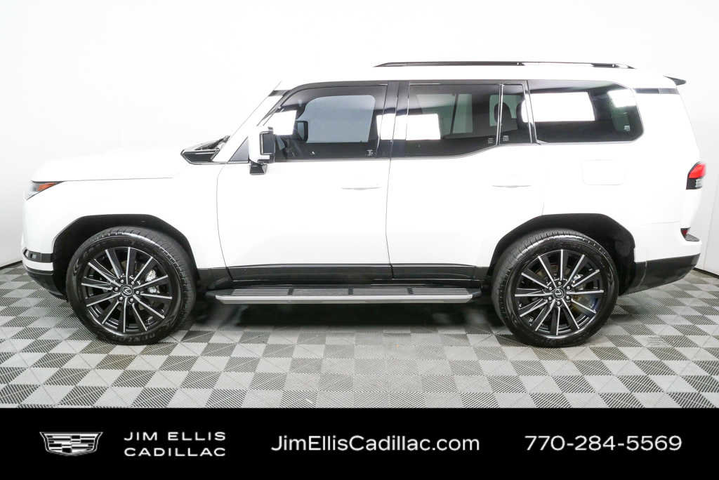 Used 2024 Lexus GX 550 w/ Accessory Package (2T) AWD/4WD image 32