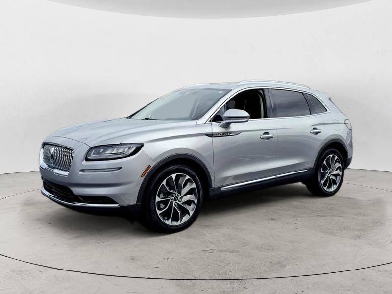 Used 2023 Lincoln Nautilus Reserve w/ Luxury Package image 8