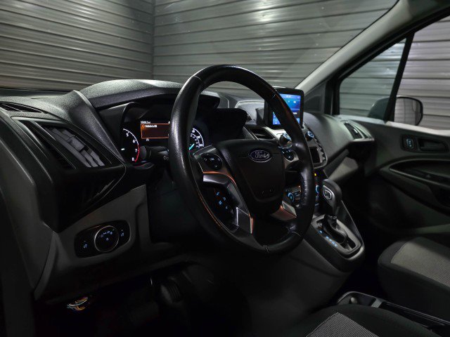 Used 2023 Ford Transit Connect XL image 13