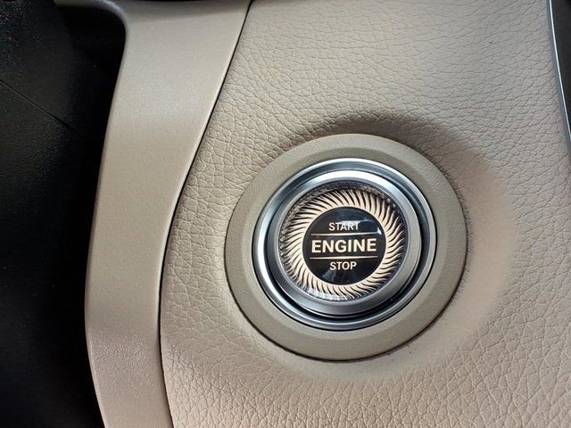 Certified 2022 Mercedes-Benz GLC 300 image 25