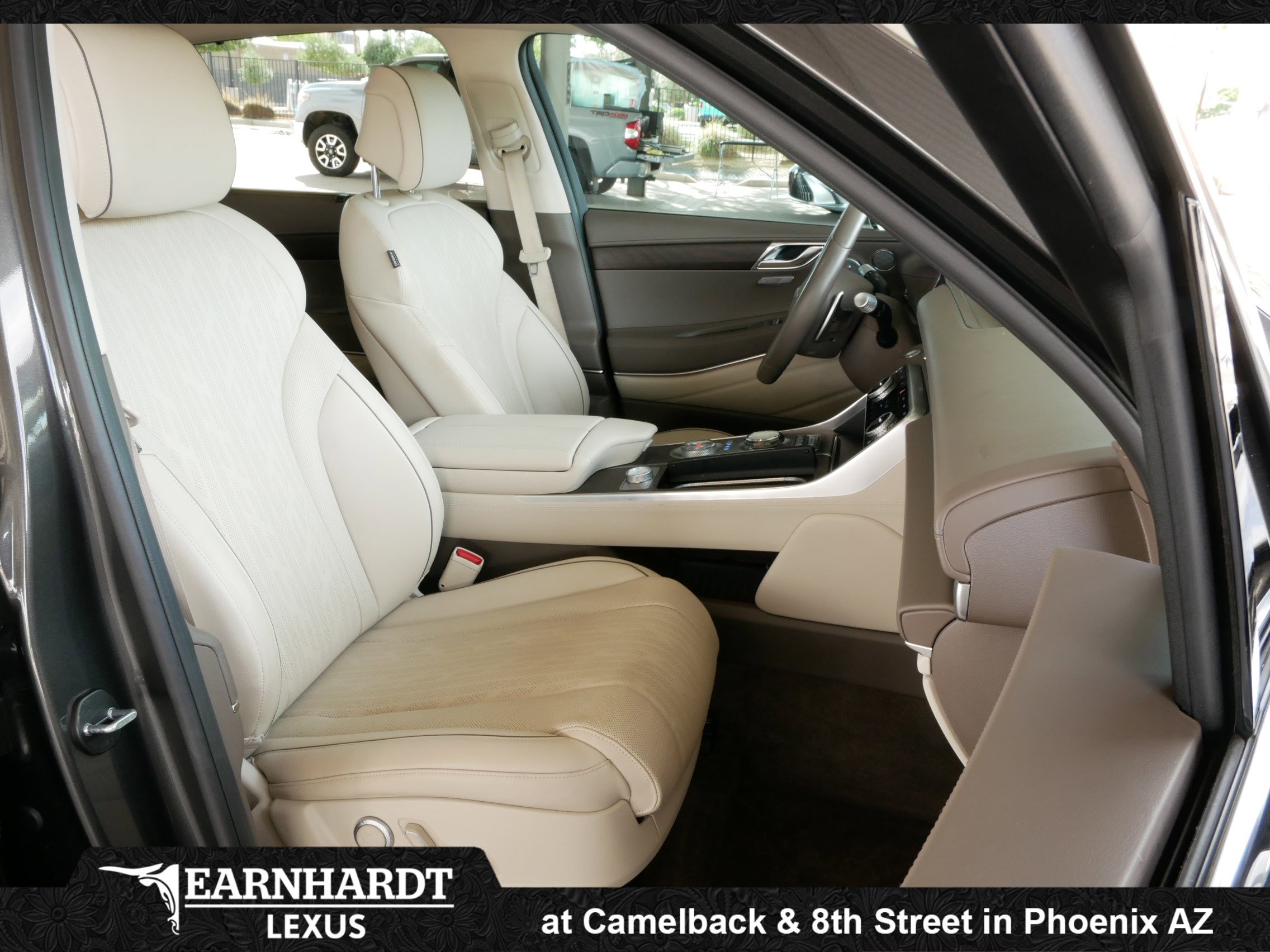 Used 2024 Genesis GV80 3.5T w/ Advanced Package image 8