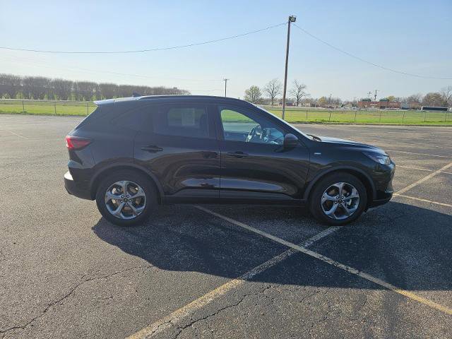 Certified 2025 Ford Escape ST-Line image 4