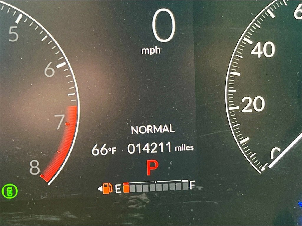 Used 2023 Honda HR-V LX image 12